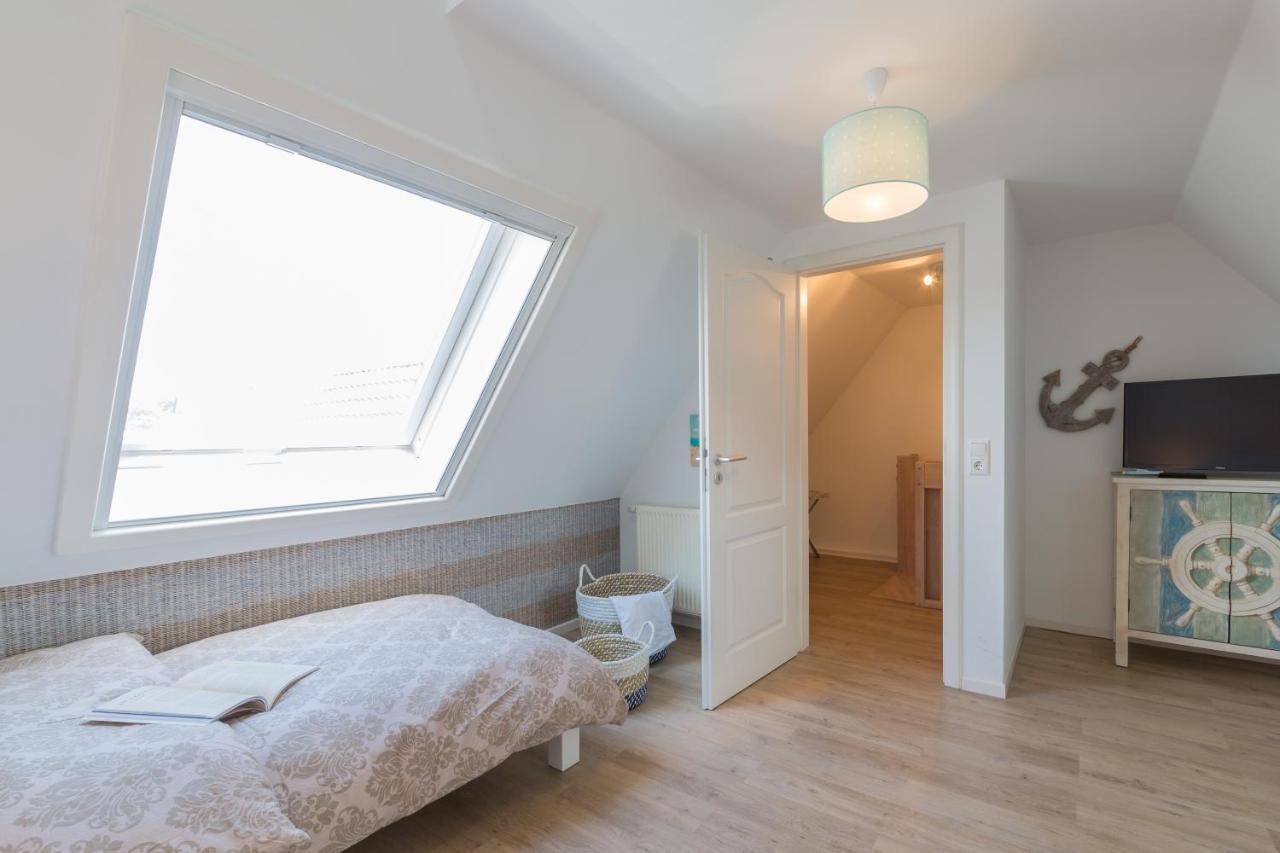 Ferienwohnungen Haus am Strand Ostseeheilbad Ostseeheilbad Zingst Exterior foto